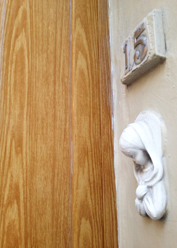Virgen en una puerta de Sliema (Malta)